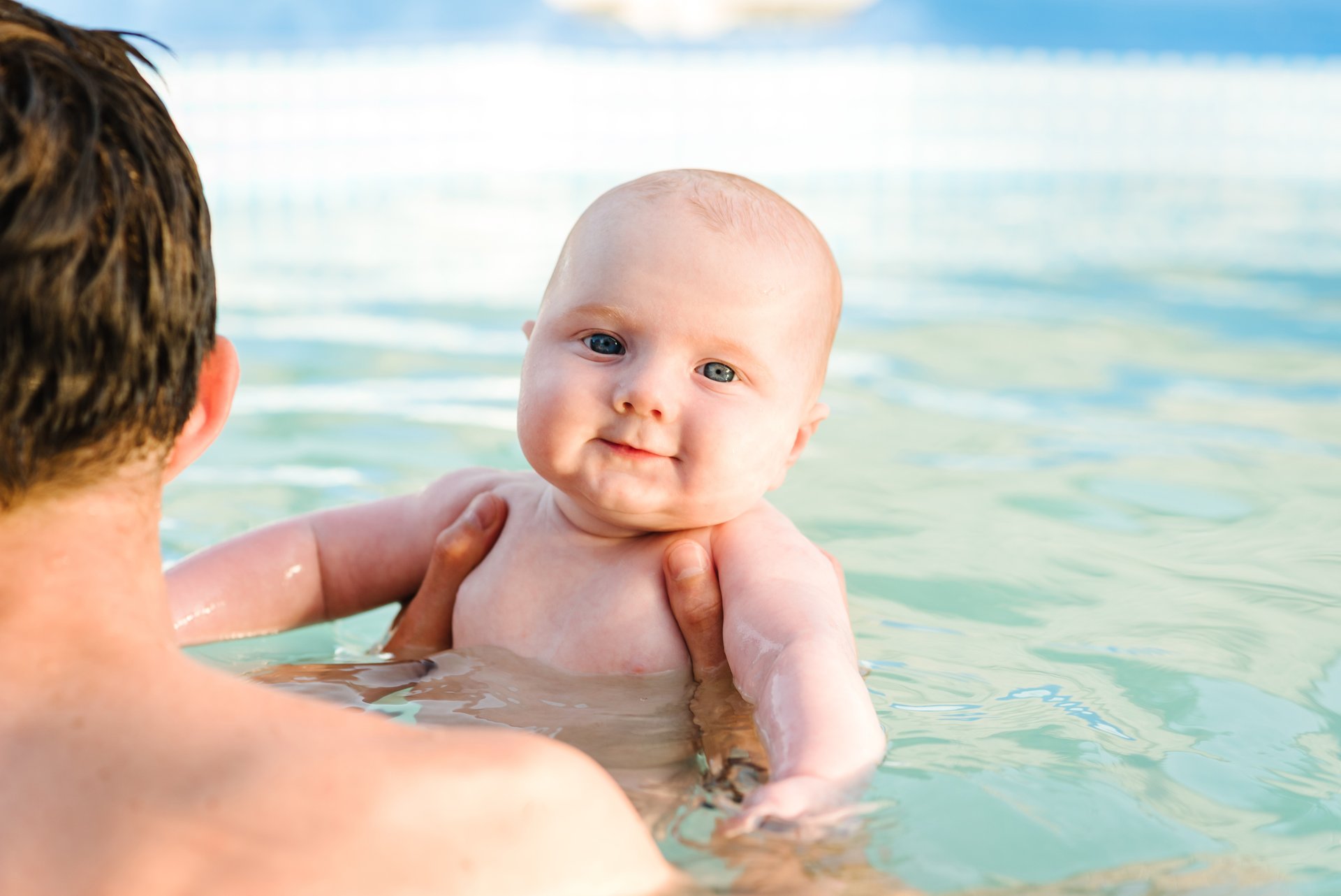niemowle_na_basenie